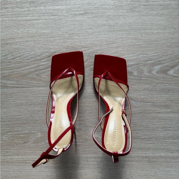 Bottega Veneta Red Stretch Sandal - Picture 2 of 7
